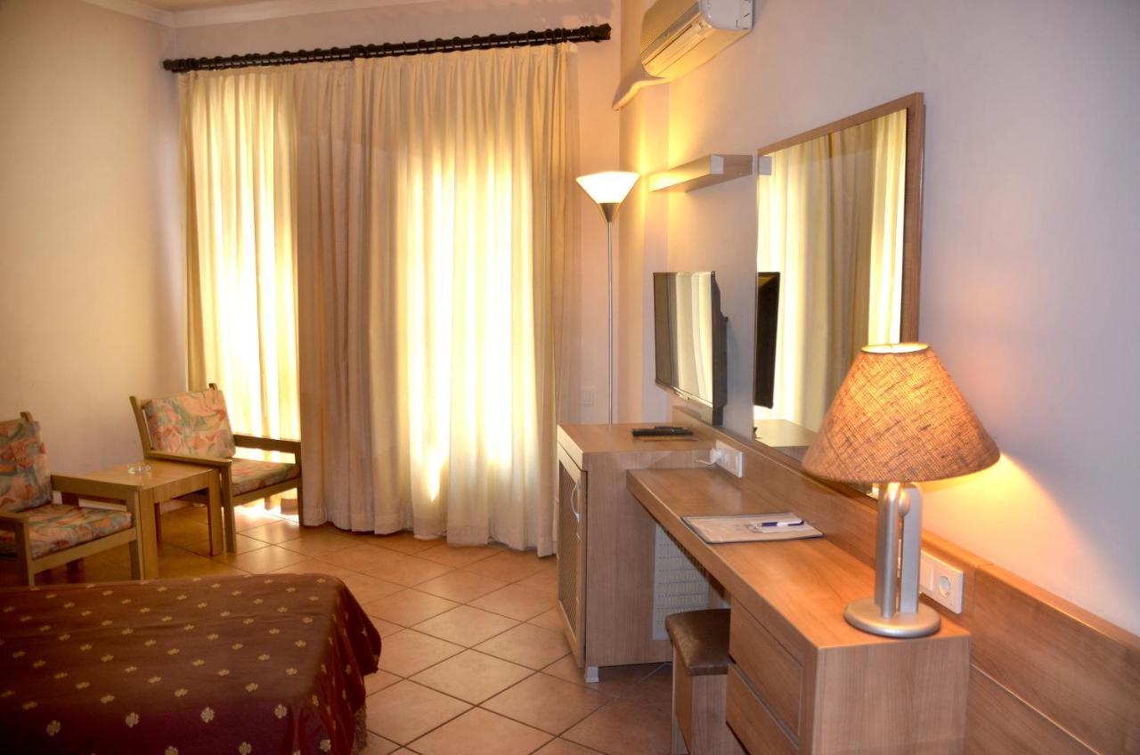 Boulevard Otel Alanya Luaran gambar